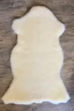 Bett Fell Merino kuschlig geschoren golden (medizinisch)