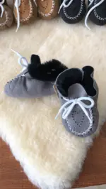 Babyschuhe handgemacht individuell – Bild 12