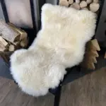 Dekorations und Sitzfelle Merino ursprünglich pflanzlich (Akazie) – Bild 2