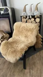 Dekorations und Sitz Fell Merino klassisch bernstein – Bild 2