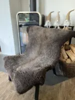 MEGA Fell - Merino Bock grau-braun feine Wolle – Bild 2